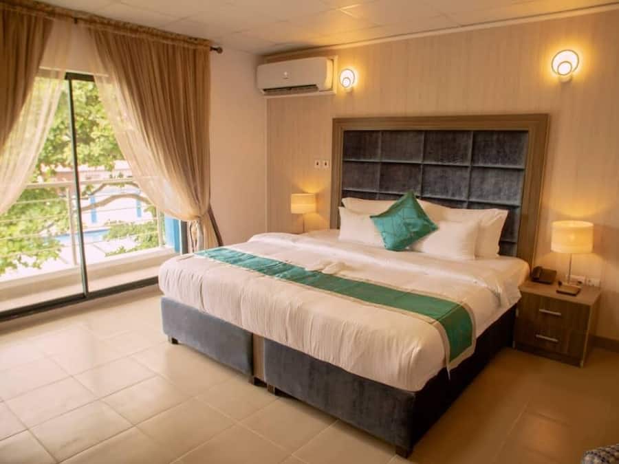 Executive Single Room | In-room safe, desk, iron/ironing board, free WiFi