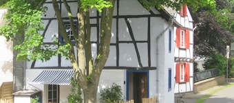 Kallmuth Cottage