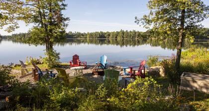 Very spacious and elegant, neat, executive apartment c/w hot tub and pool table.