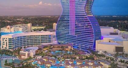 AirportHouse - Modern 1BR near FLL Airport w/ Wi-Fi, Smart TV & Free Parking