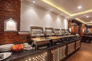 Daily full breakfast for a fee - Amarawati Boutique Hotel (Kathmandu)
