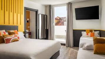 Camera familiare, terrazzo | Ferro/asse da stiro, Wi-Fi gratuito, lenzuola