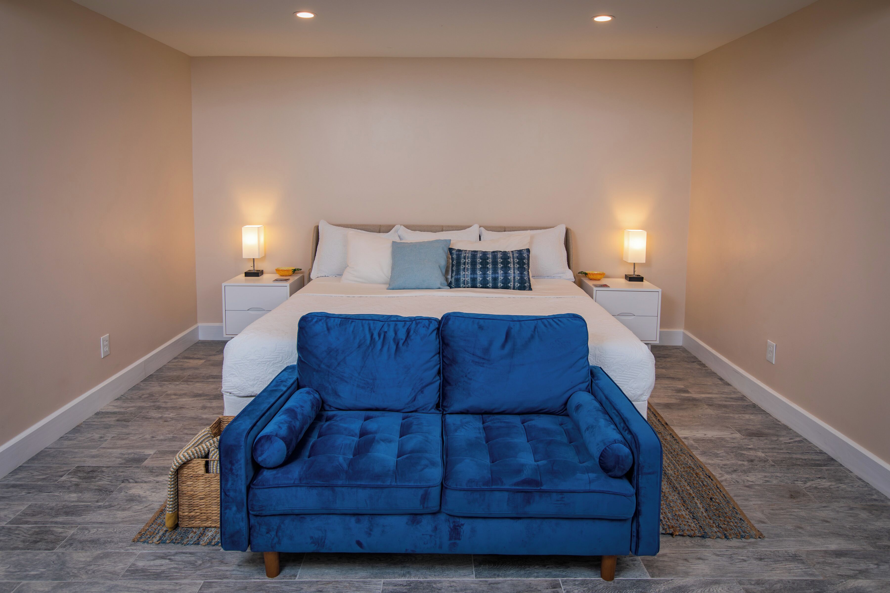 1 chambre, fer et planche à repasser, accès au Wi-Fi (inclus)