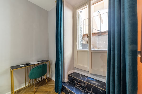 Double Room (Signoria) | Free WiFi - Room Eleven (Florence)