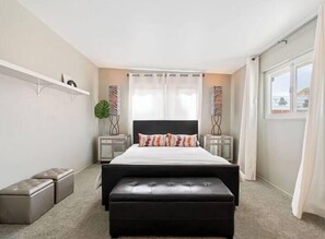 2 Schlafzimmer, Schreibtisch, Bügeleisen/Bügelbrett, WLAN