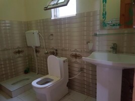 Ducha, artículos de tocador de diseñador, toallas, jabón