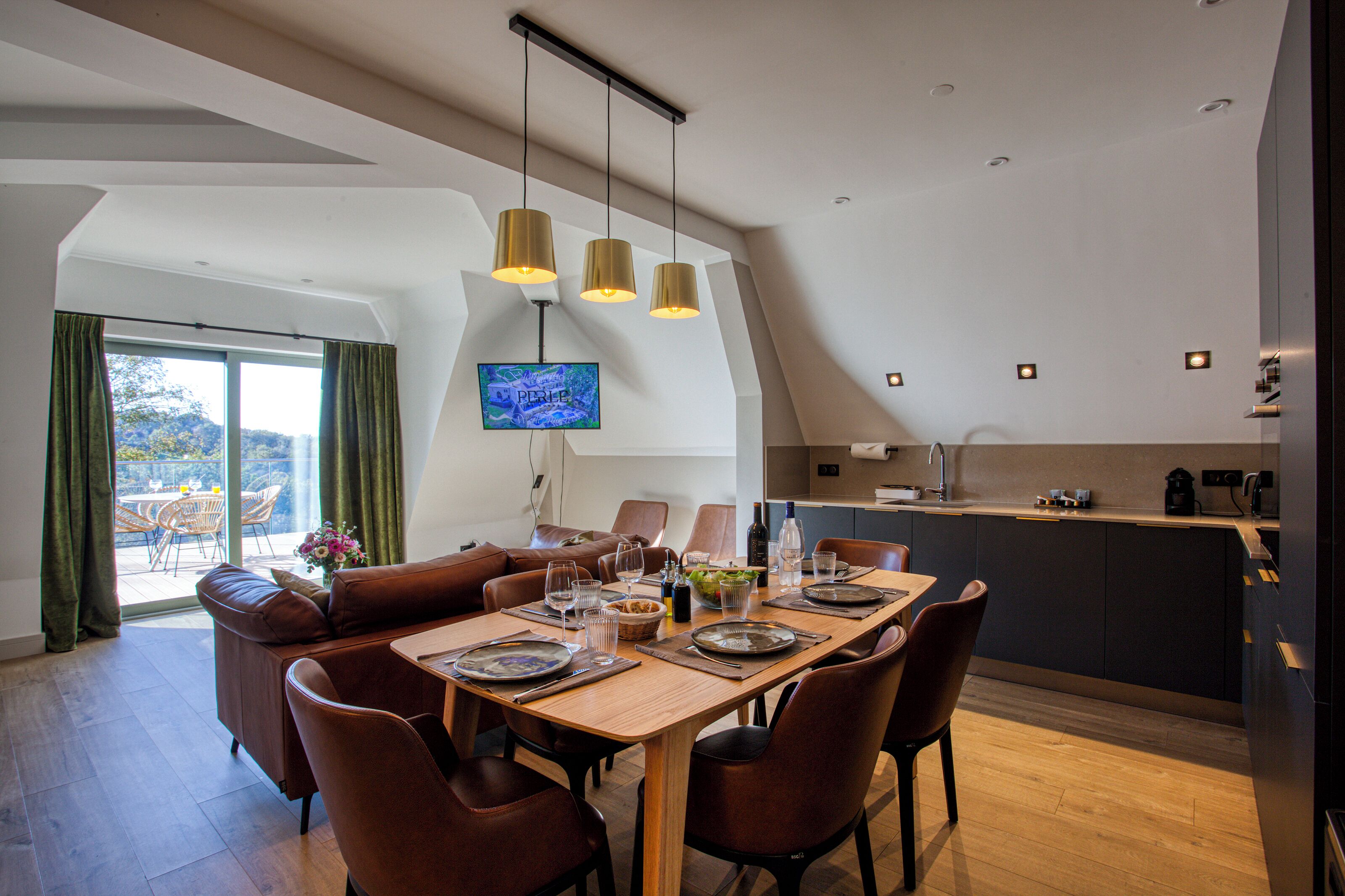 In-room dining