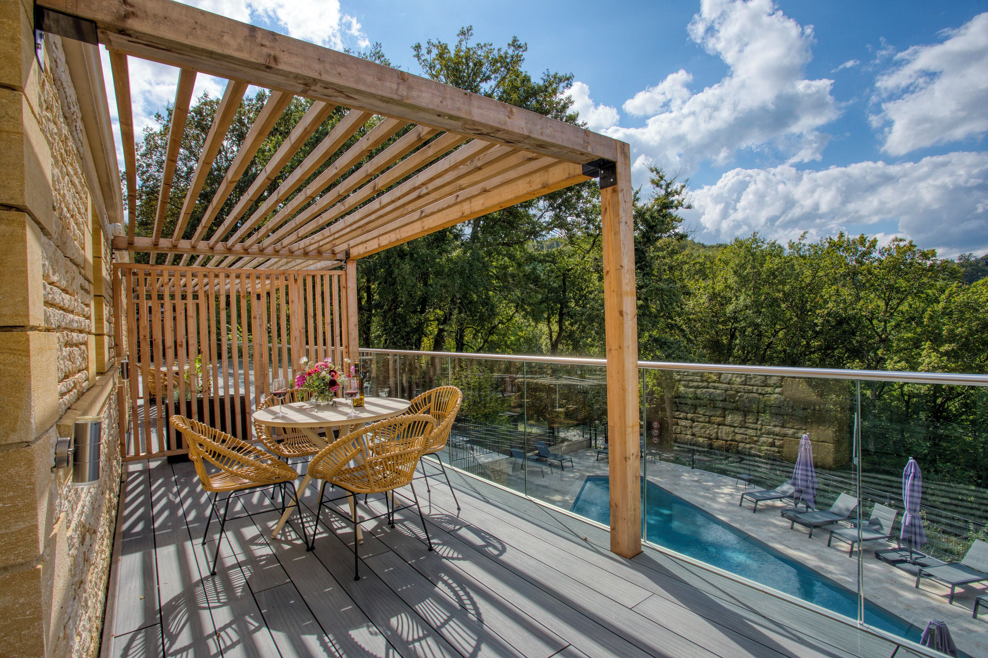 Familielejlighed - terrasse - udsigt til have | Terrasse/gårdhave
