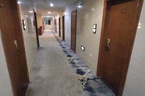 Unclassified image, 2 of 7, button - Fengdu Business Hotel (Shishi)