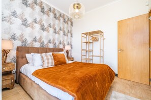 1 habitación, tabla de planchar con plancha, wifi gratis y ropa de cama 