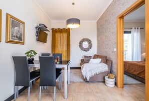 Dining - Ocean Panorama Apartment 2 by Madeira Sun Travel (Calheta)