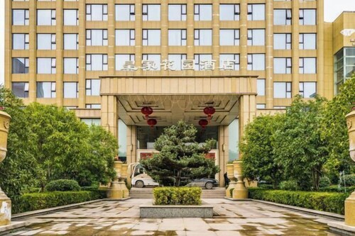 Royal Garden Hotel