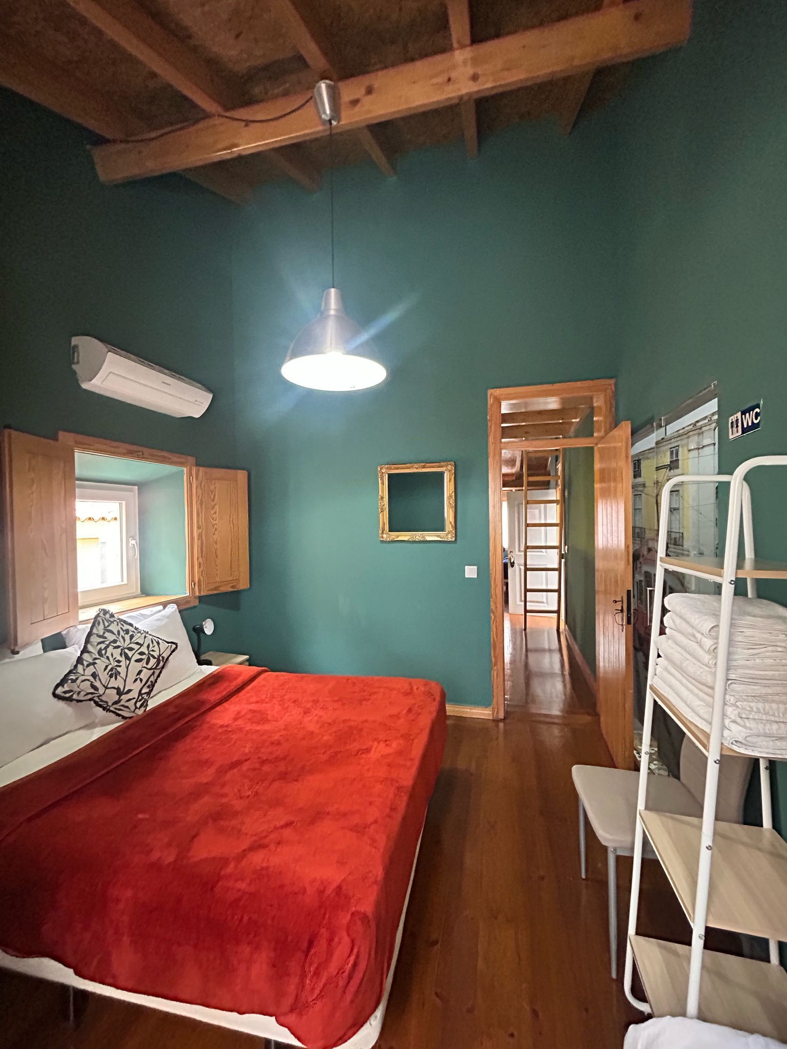 Loft Tram 12