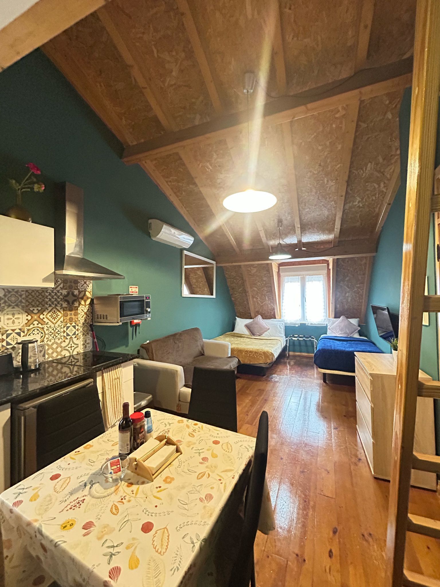 Loft Tram 12 | Private kitchen