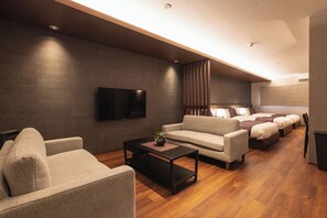 Interior - Grand Base Iolani (Beppu)
