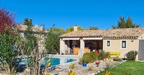 Piscine extérieure, piscine chauffée