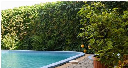 Holiday apartment with air conditioning, internet and pool