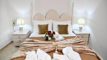 2 chambres, bureau, fer et planche Ă repasser, accĂšs Internet