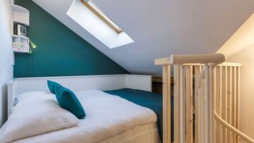 2 chambres, bureau, Wi-Fi, draps fournis