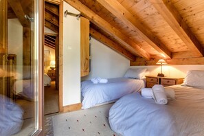 2 chambres, lit parapluie, Wi-Fi, draps fournis