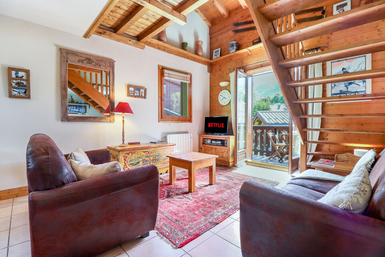 Télévision, chaîne hi-fi