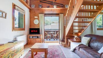 Télévision, chaîne hi-fi