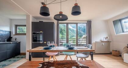 LYRET · APPT City Center Free Parking Mont Blanc View