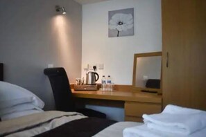 1 habitación, wifi y ropa de cama 