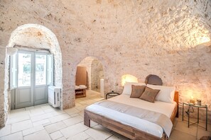 5 Schlafzimmer, Bügeleisen/Bügelbrett, kostenloses WLAN, Bettwäsche