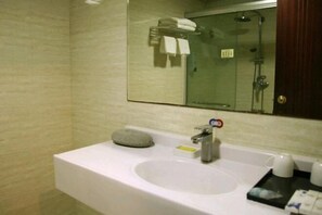 Bathroom - Xiamen Enfen Hotel (Xiamen)