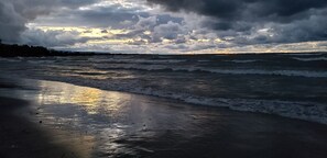 Camastros y toallas de playa 