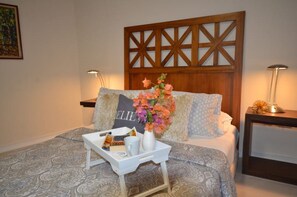 1 多间卧室、床单