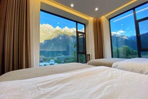 Room - Tiger Leaping Gorge Tea-Horse Guesthouse (Shangri-La)