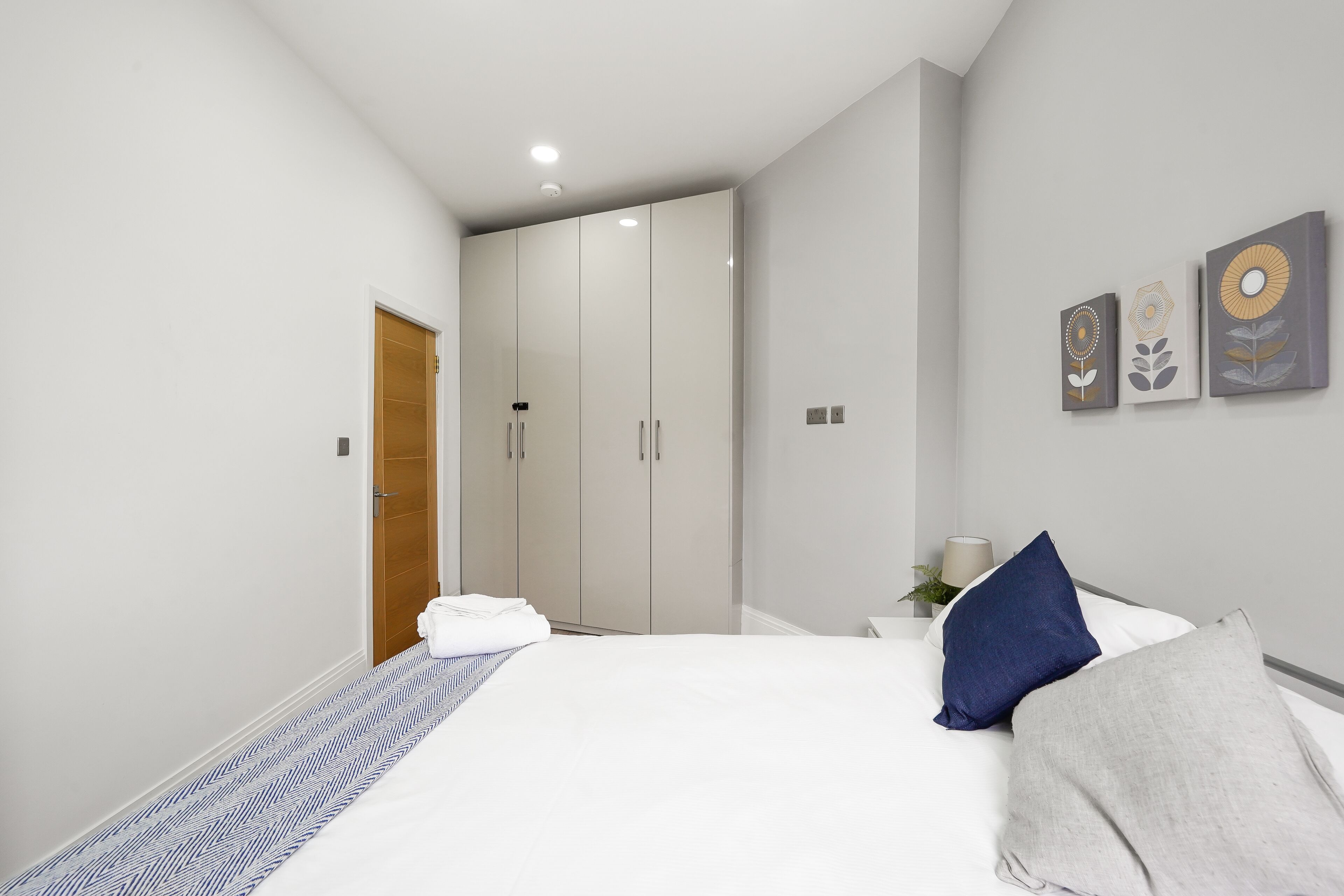 3 bedrooms, iron/ironing board, WiFi