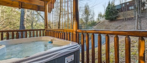 Bain à remous extérieur