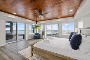 4 habitaciones, tabla de planchar con plancha, cuna de viaje y wifi
