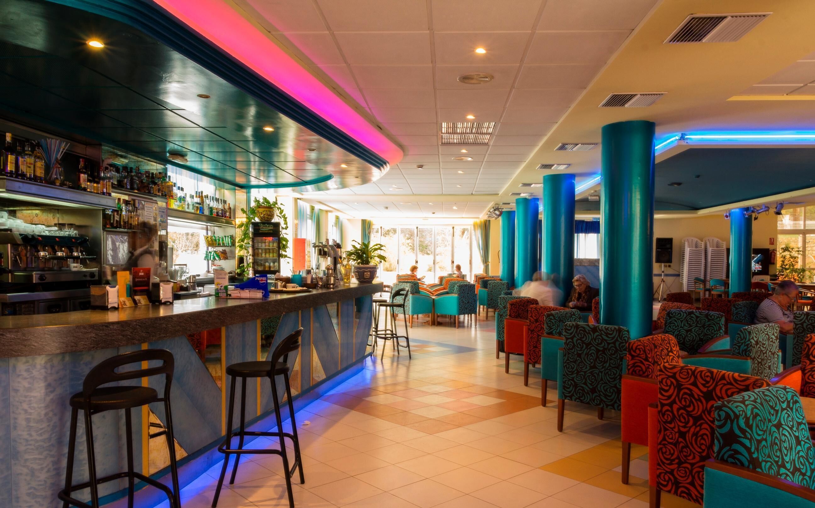 Bar (en la propiedad)