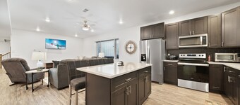 Brand new, 3 Bedroom Suite in Fort Morgan!