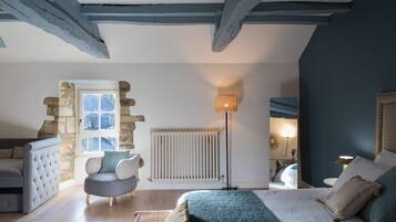 1 quarto, berço de viagem, Wi-Fi de cortesia, roupa de cama