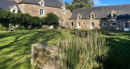 VAU D'ARZ MANOR - Gîte Rochefort