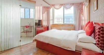 Chongqing Yuanjing Hotel (Xietaizi Metro Station Keyuan 4th Road Branch)