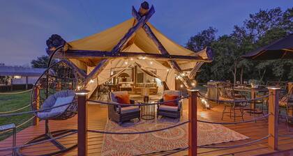 Riverfront | Glamping| Yurt | Hot Tub | Firepit | Kayaks