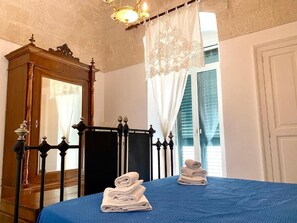 2 Schlafzimmer, Bügeleisen/Bügelbrett, kostenloses WLAN