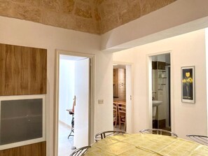 Nicht klassifiziertes Bild, 2 von 22, Schaltfläche