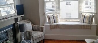 Gorgeous 3 bedroom home opposite beach. !