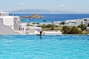 Outdoor pool - Mr And Mrs White Mykonos (Mykonos)