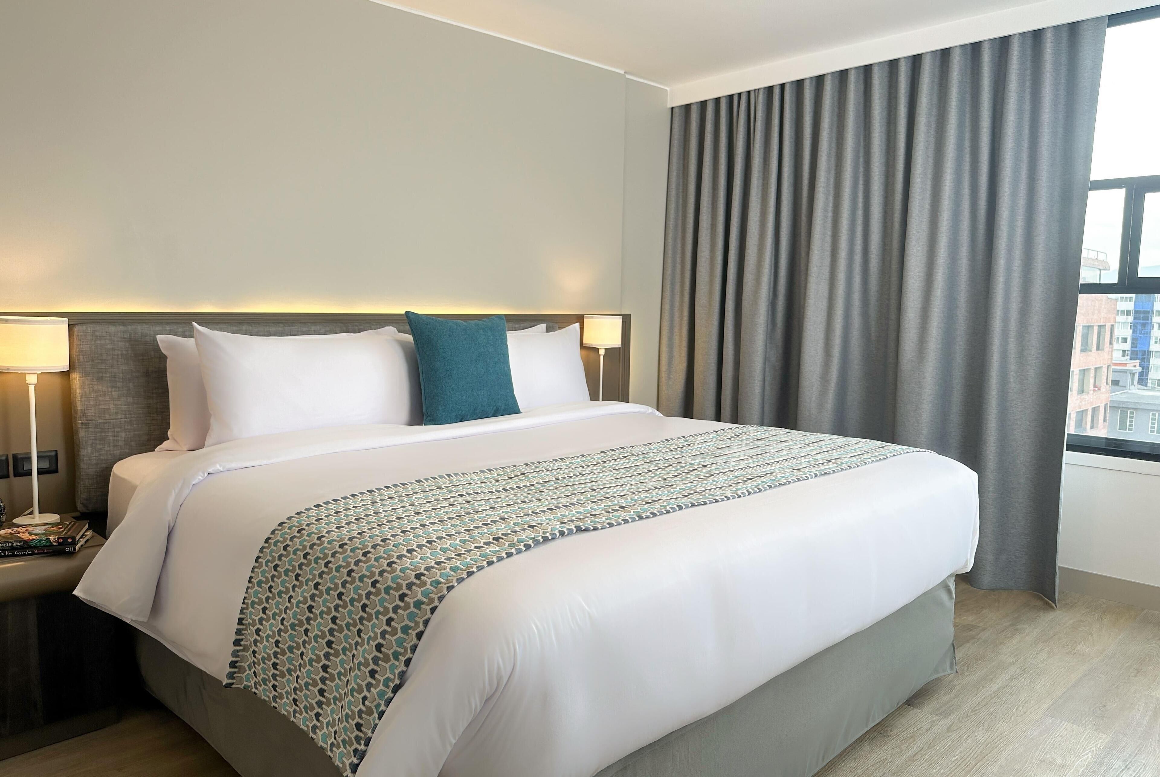 Sábanas italianas Frette, ropa de cama de alta calidad y cubrecamas 