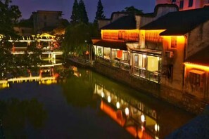 Unclassified image, 5 of 33, button - Dongfang Haomen Wangting Boutique Hotel (Huzhou)