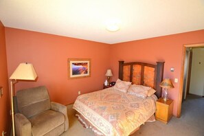 2 Schlafzimmer, Schreibtisch, kostenloses WLAN, Bettwäsche