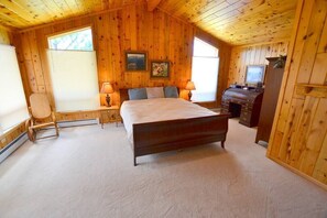 4 bedrooms, free WiFi, bed sheets